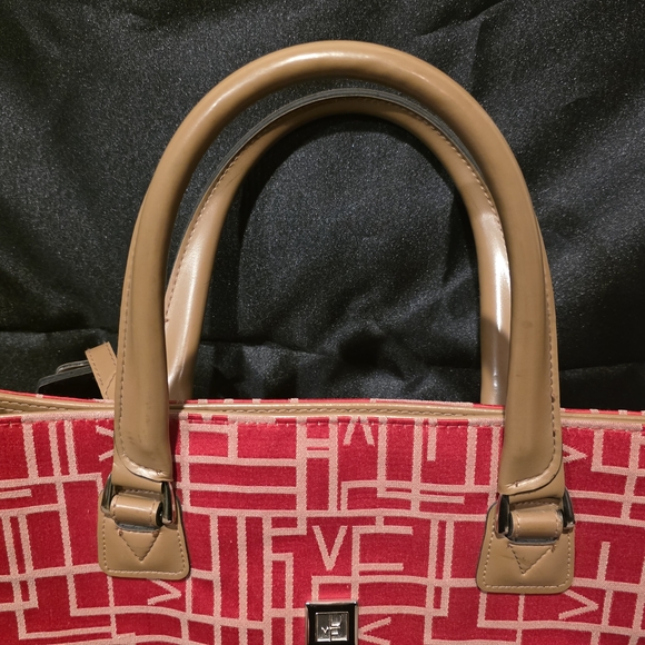 Diane Von Furstenberg Red Logo Jacquard Tote with Tan Trim - Picture 3 of 6